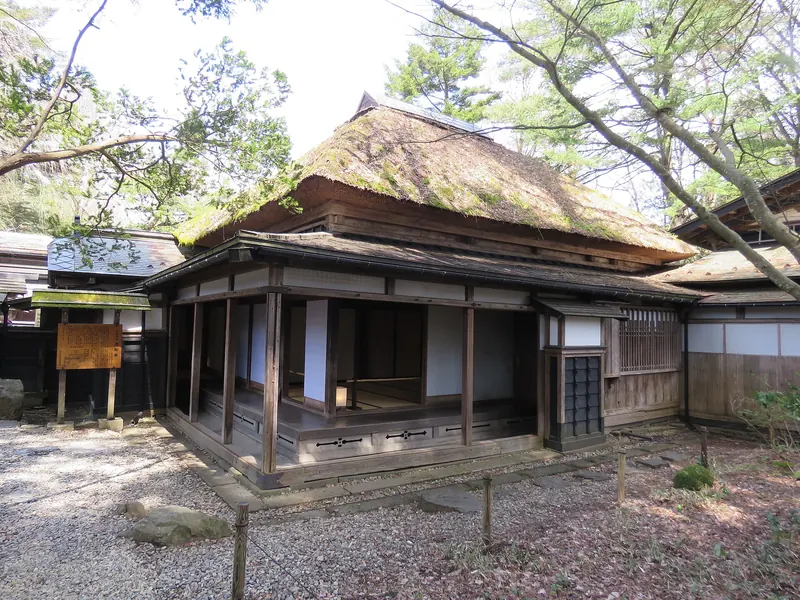A thatched-roof samurai house with wooden verandas in Kakunodate